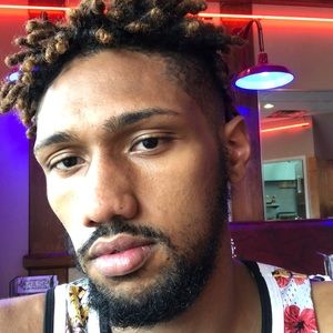 Meet your Posher, Douglas